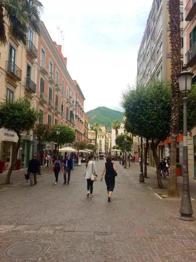 Corallo Rooms Salerno Exterior photo